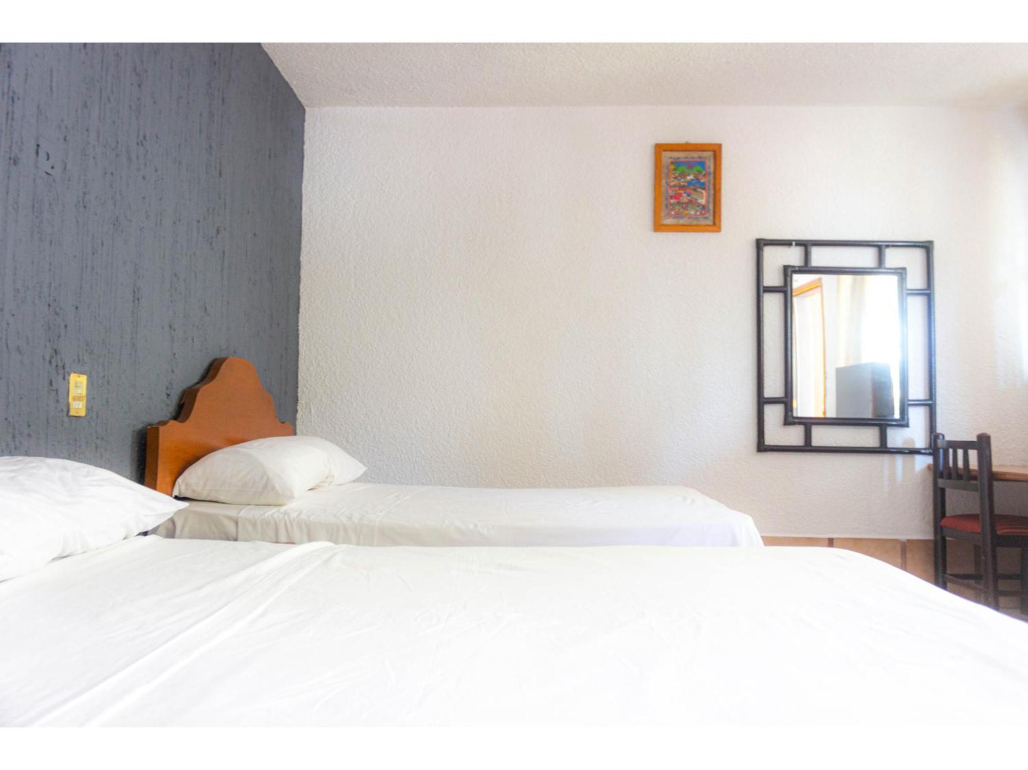 Oyo Hotel San Felipe Inn Oaxaca Exterior photo